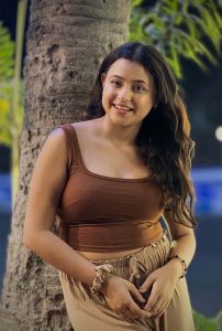 Mona Super Hot Escorts