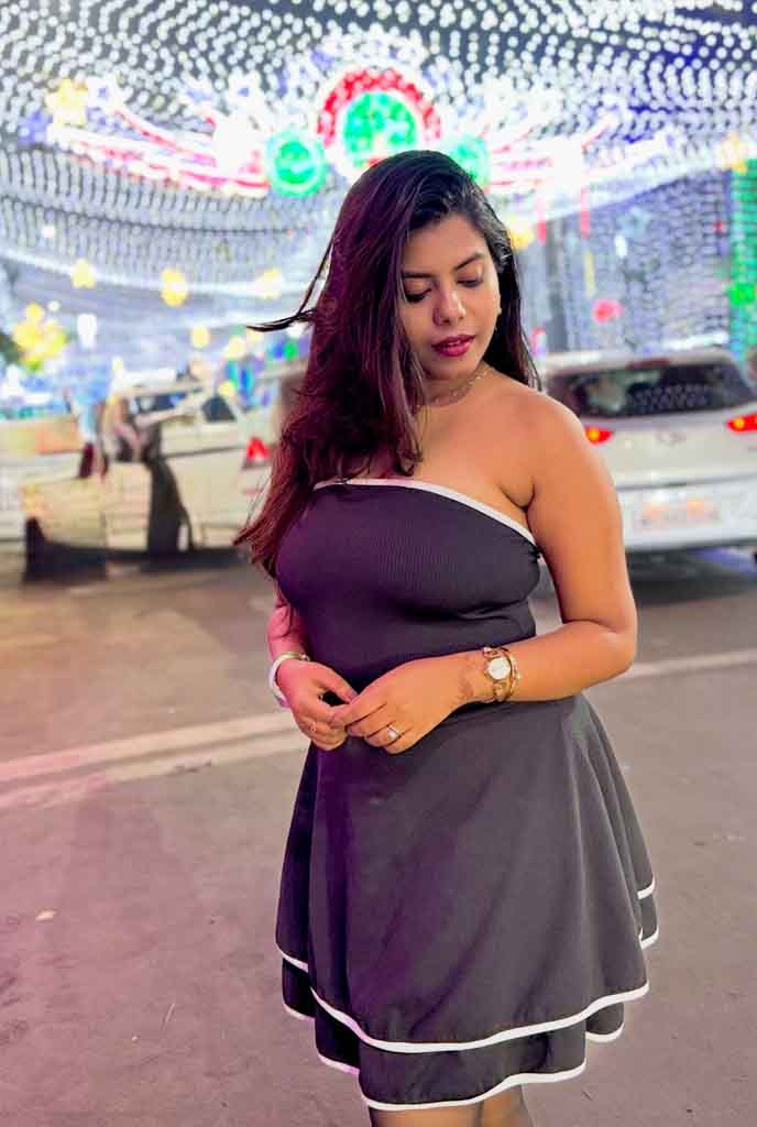 Monika VIP Escorts Services